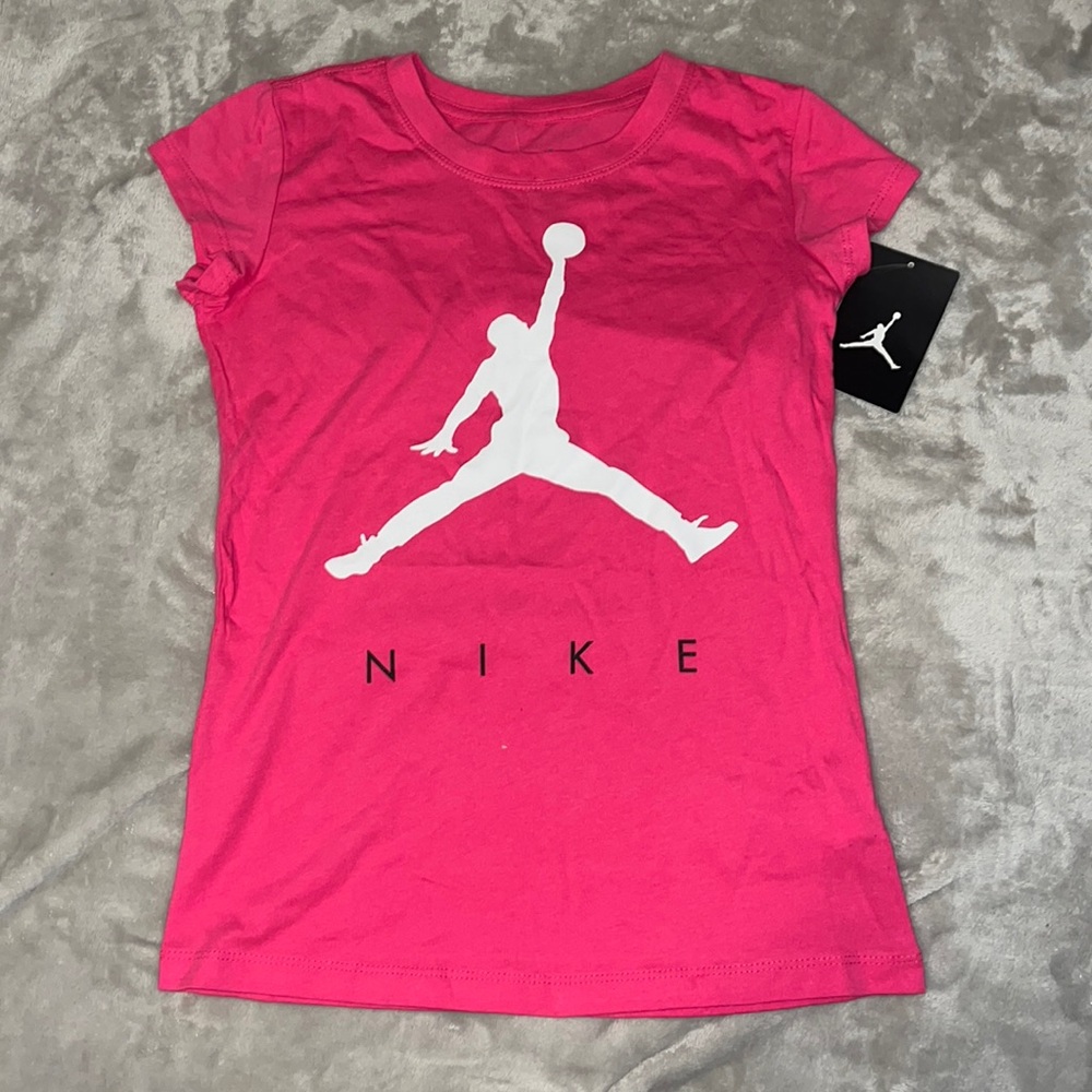 Nike Jordan pink Shirt girls size M